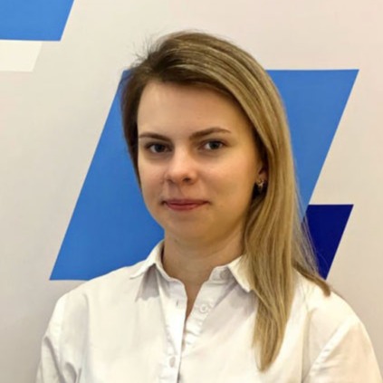 Стрельцова Ирина, главный менеджер-контролер Банка ВТБ